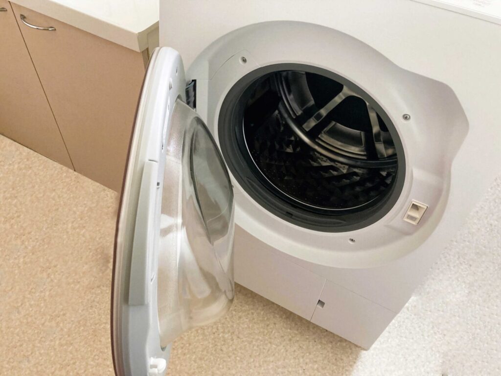 洗濯機の排水口のを綺麗に 掃除のやり方を解説