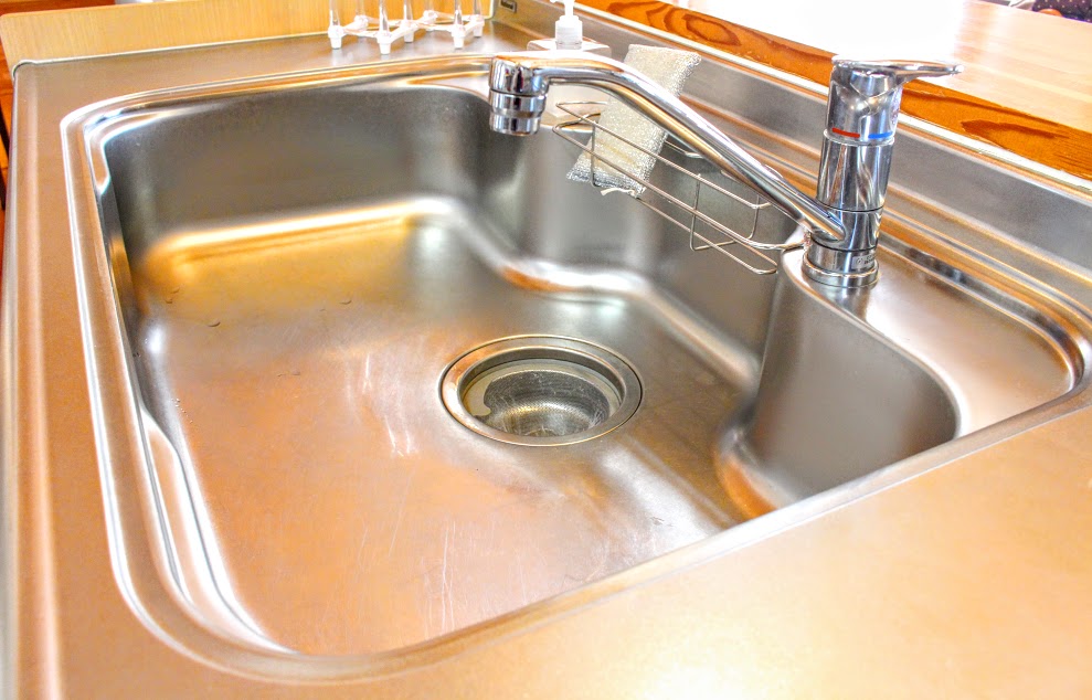キッチンのシャワーヘッドをスッキリ 掃除方法を解説